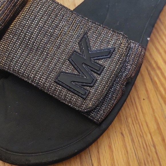 Michael Kors Black and Gold Slide Sandals Women Sz 8 Velcro ( Bag C) - Picture 2 of 7